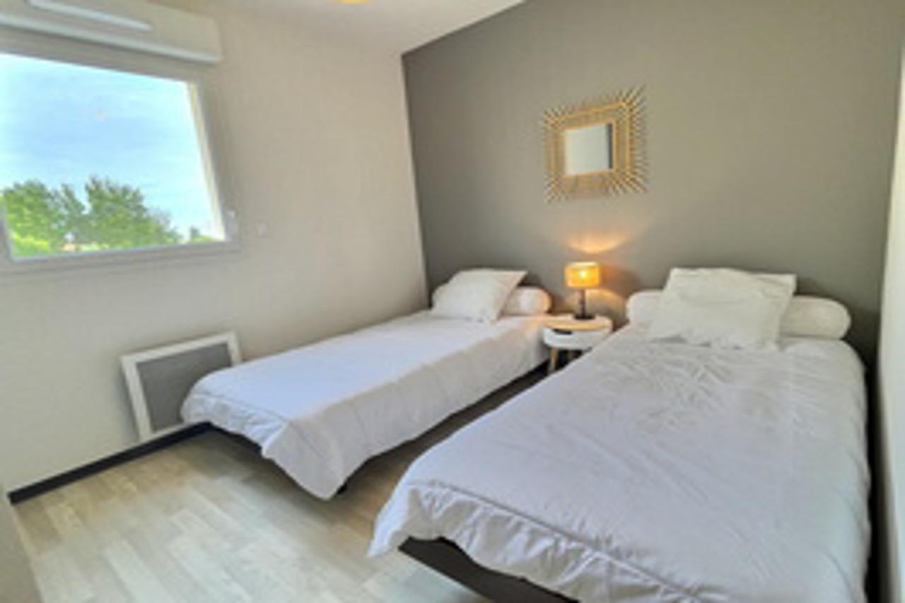 Vacanceole - La Dune Apartment *